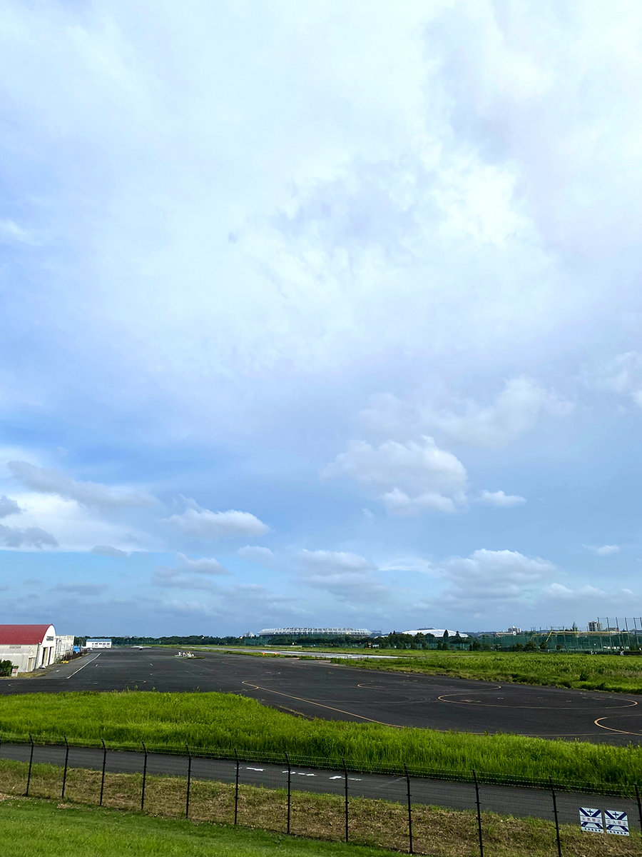 調布空港